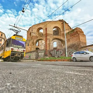** Hotel Giolitti Smart Italia
